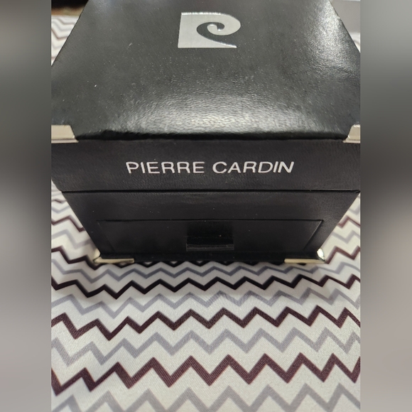 NIB Box Set Pierre Cardin Jewelry Earrings and Necklace - Picture 2 of 4